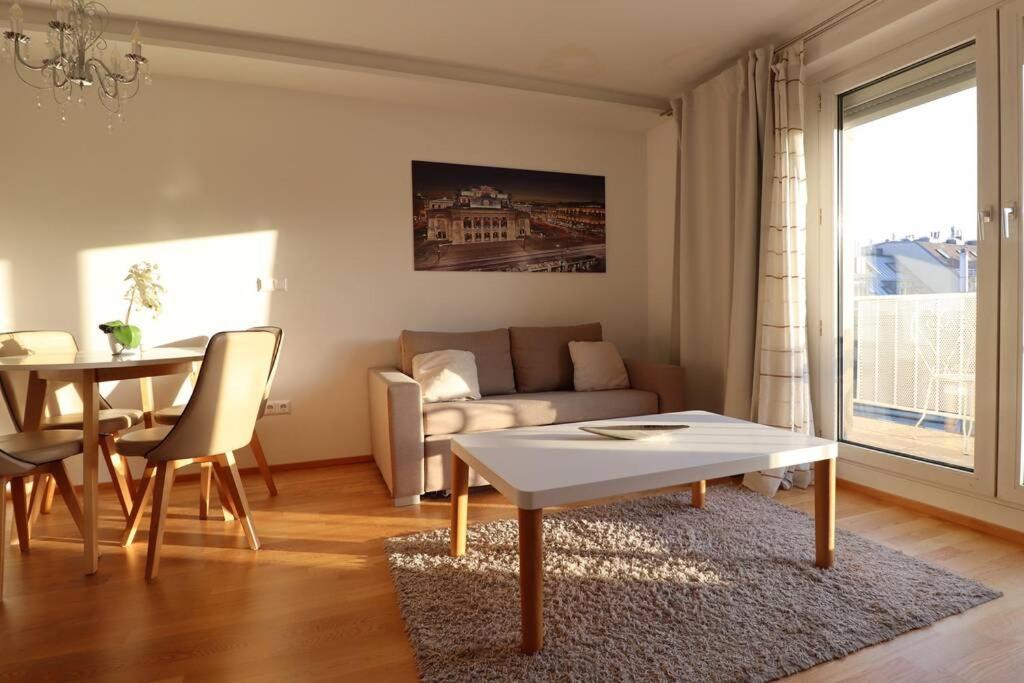 Brilliant View: Balcony Home, Modern, Stylish And Newly Renovated Viena Exterior foto