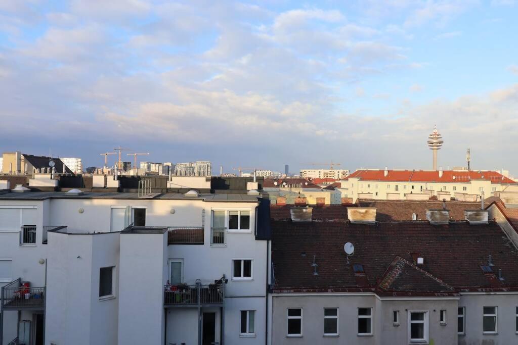 Brilliant View: Balcony Home, Modern, Stylish And Newly Renovated Viena Exterior foto